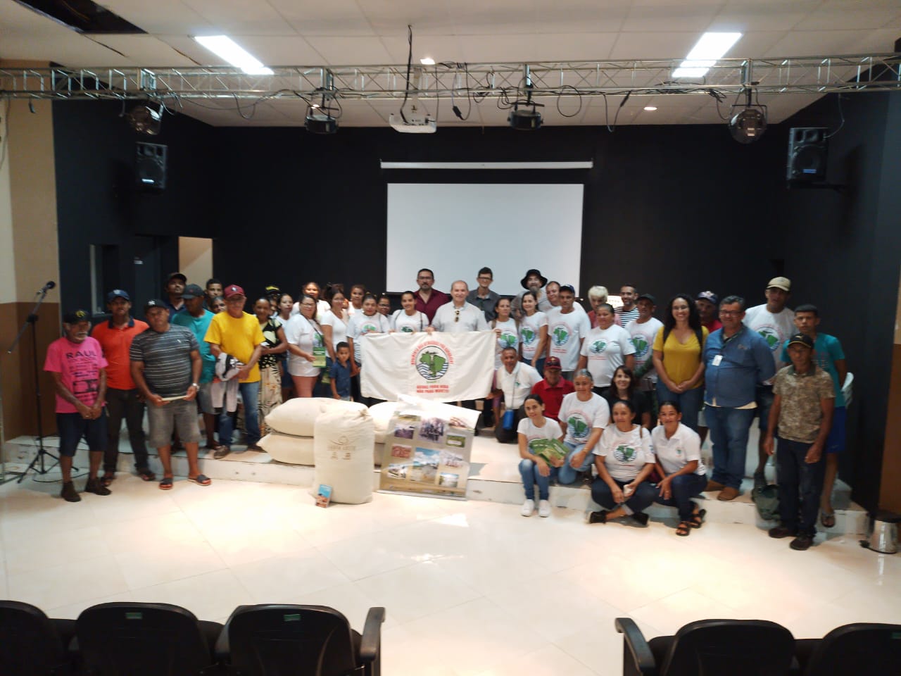 Empresa têxtil resgata cultura do algodão agroecológico em Agrovila