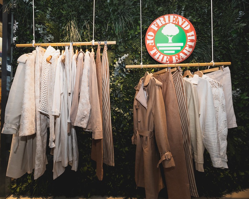 Marcas brasileiras de moda sustentável estão em loja em Milão